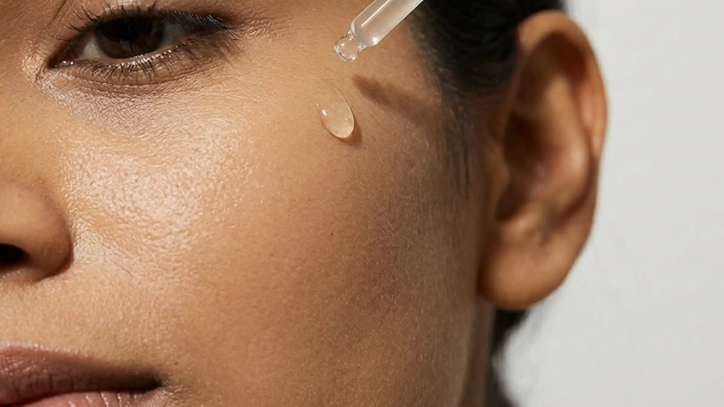 Summer skincare routine for Indian skin showing how heat and humidity affect face serums and skin concerns like oiliness and pigmentation