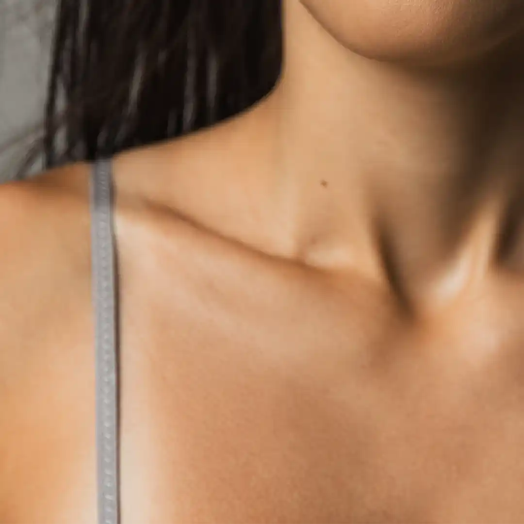 How to Remove Tan from Face & Body for Indian Skin