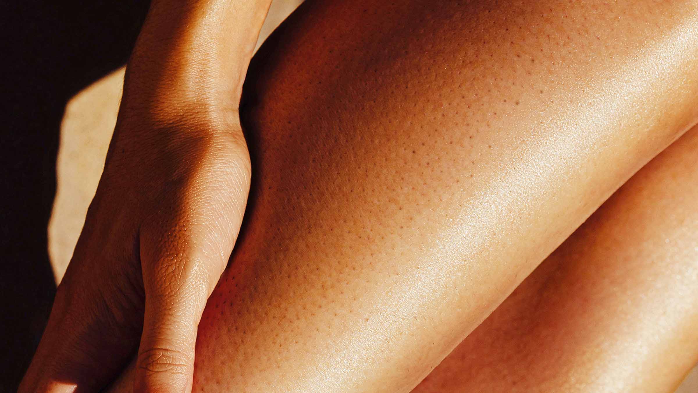 Boofootel Soopersmooth Body Serum targets strawberry skin, clears bumps, smooths texture, and brightens uneven tone